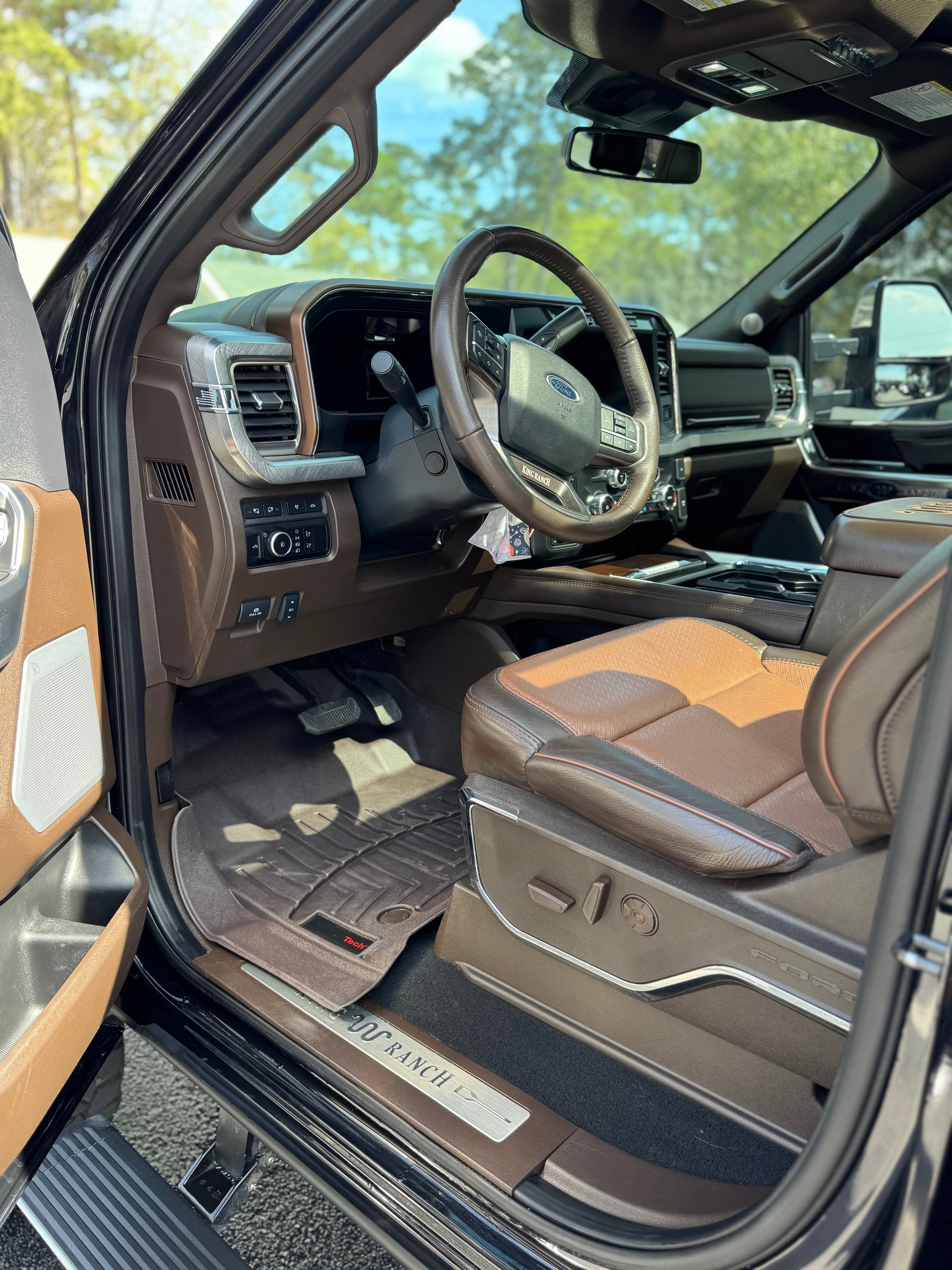 Ford F-Series King Ranch truck interior, mobile detailing in Charleston, SC by Moonshine Detailing